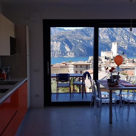 Apartament Blue Sky Garda - Sunset Malcesine Zewnętrze zdjęcie
